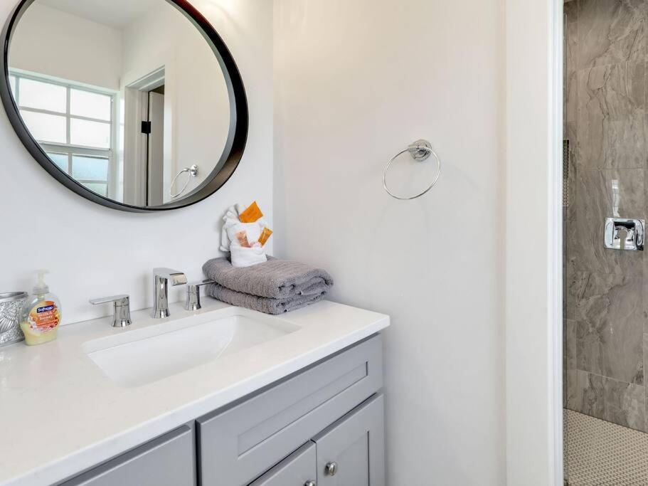 Elevated 1152 - Serene Family Friendly 4 Bed Pool Home Marco Island Exteriör bild
