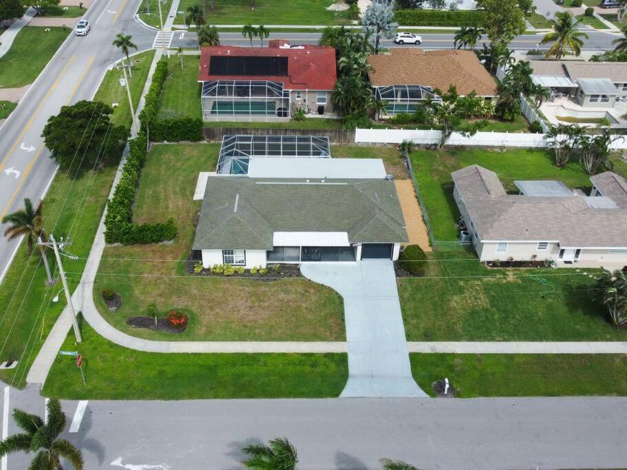 Elevated 1152 - Serene Family Friendly 4 Bed Pool Home Marco Island Exteriör bild