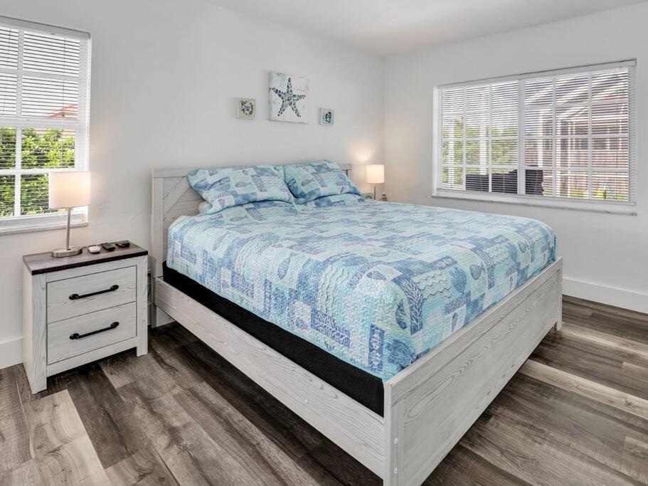 Elevated 1152 - Serene Family Friendly 4 Bed Pool Home Marco Island Exteriör bild