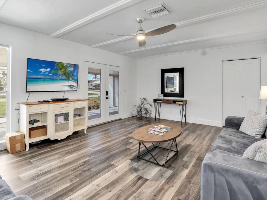 Elevated 1152 - Serene Family Friendly 4 Bed Pool Home Marco Island Exteriör bild